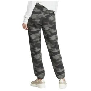 Wild Fable Green Camo High Rise Waist Fleece Sweatpant Jogger Pant Sz Small